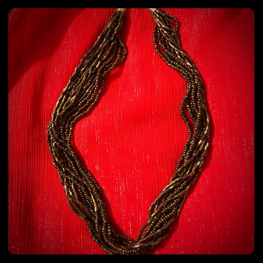 Chocolate brown premiere design necklace